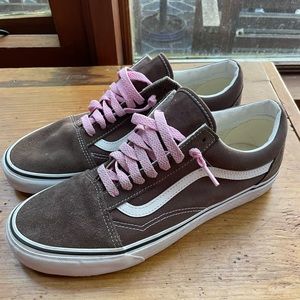 Vans Old Skool - Size 10.5